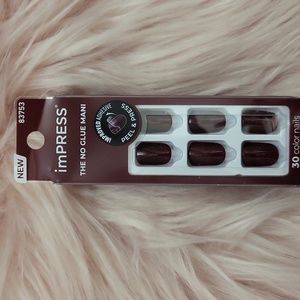 New Listing!! Brand New KISS IMPRESS COLOR False Nails-S